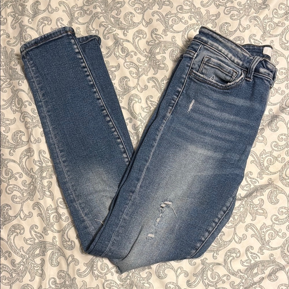 VERVET- Blue Skinny Jeans with Distressed Details